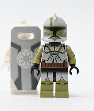 Accessories - Shield ( Doom unit )