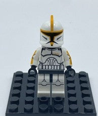 Leader printed helmet